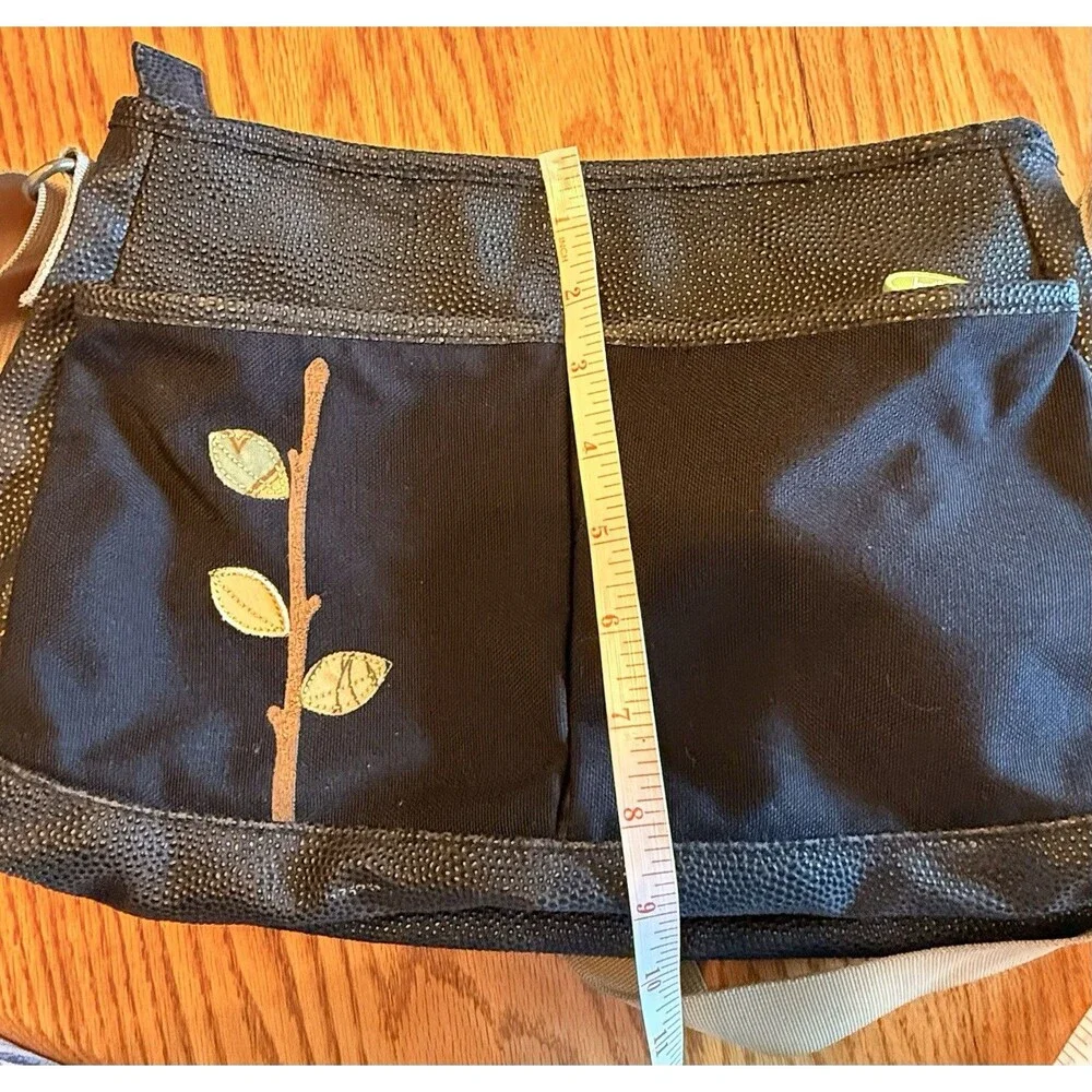 Haiku To Go Shoulder Bag Crossbody EUC Pebbled Leather Black Green
